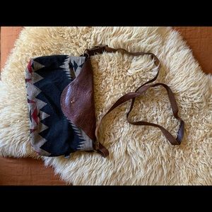 Vintage cross body bag